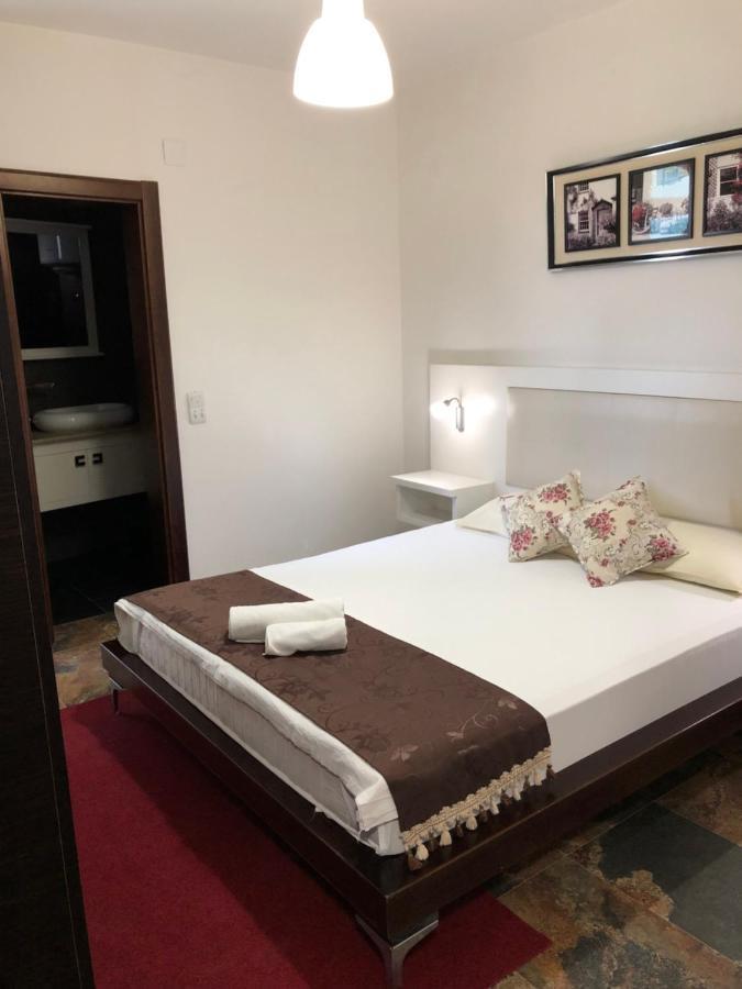 Apartments Fourroses Ulcinj Exterior photo