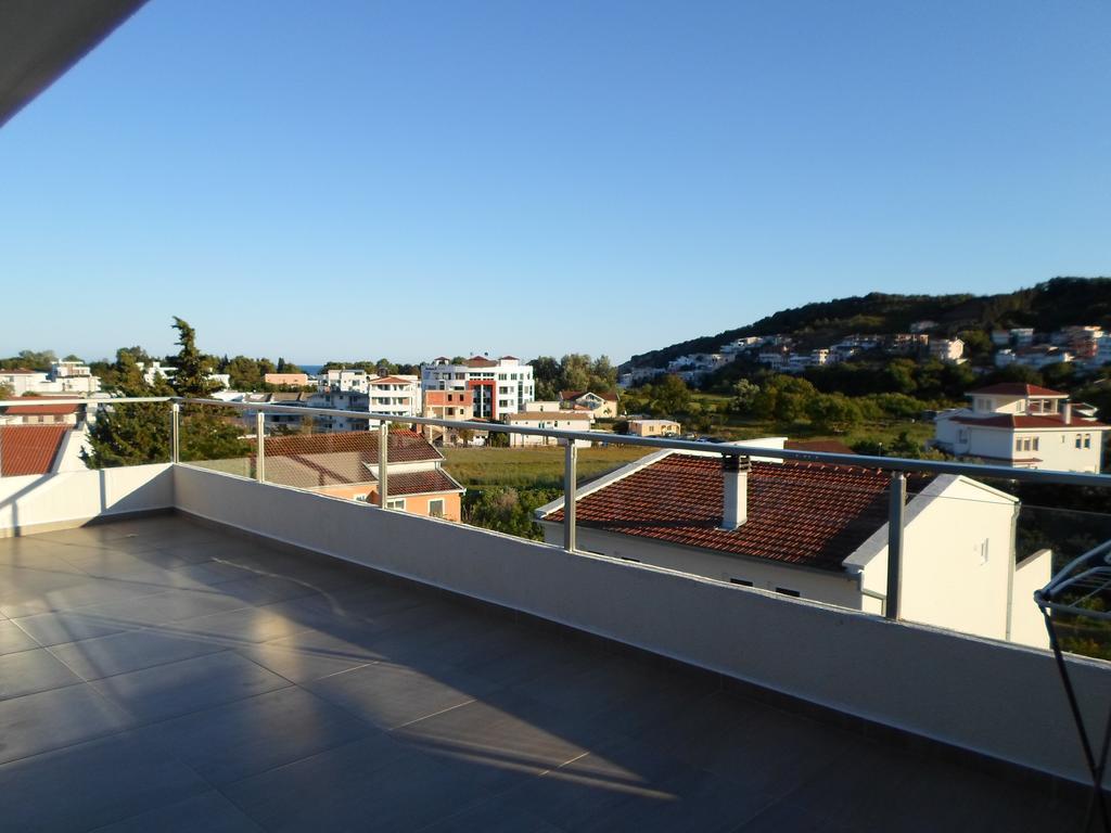 Apartments Fourroses Ulcinj Exterior photo